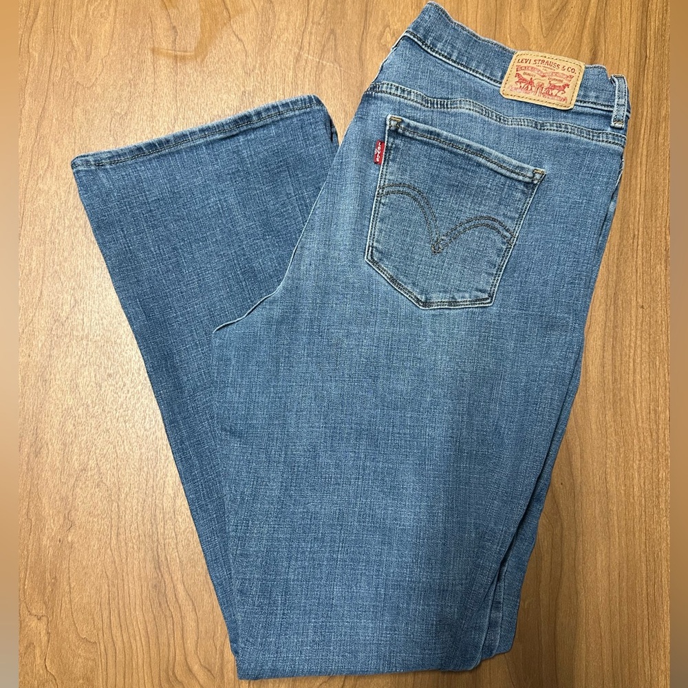 Levi Jeans Size 14